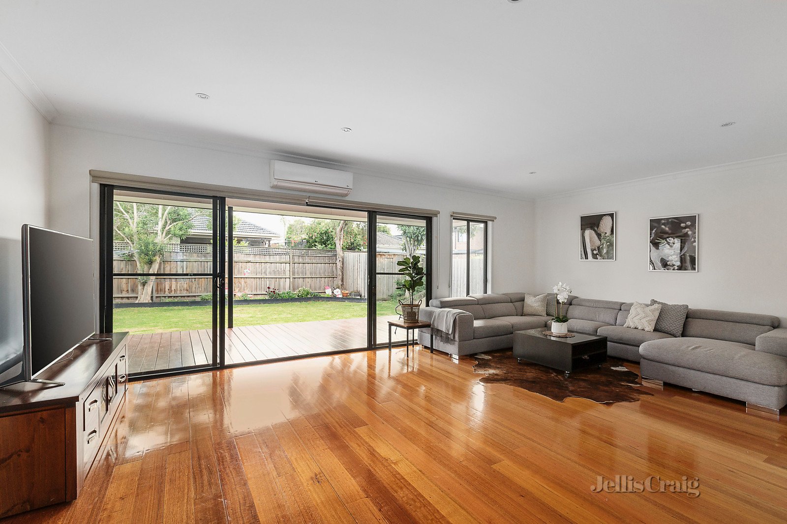 63 Stockdale Avenue, Bentleigh East image 6