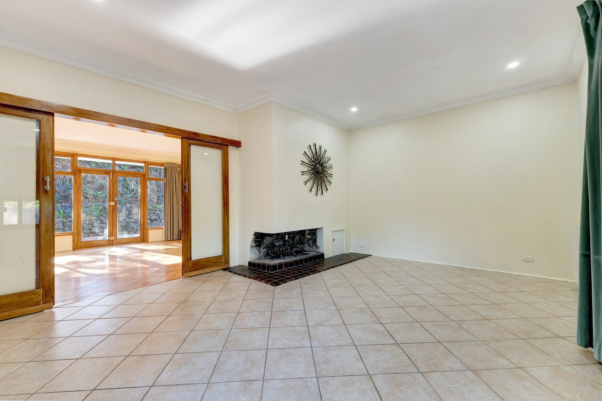 63 Talbot Road, Mount Waverley image 2