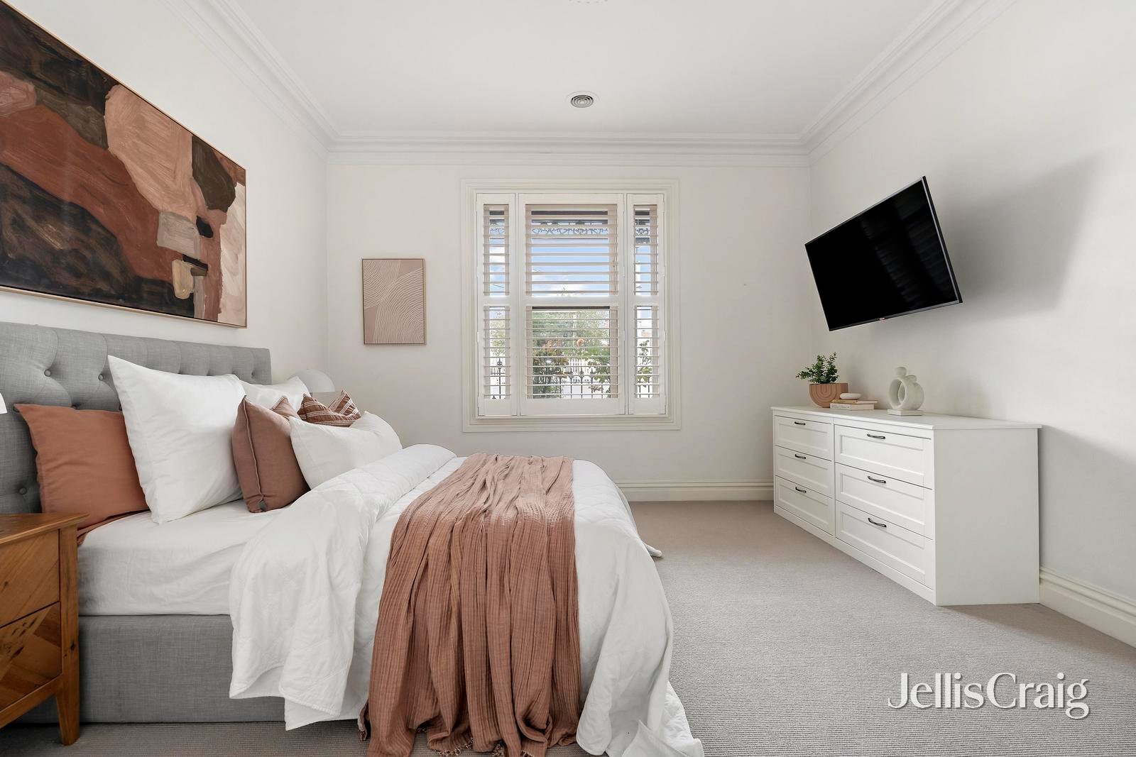 63 The Crescent, Ascot&nbsp;Vale image 12