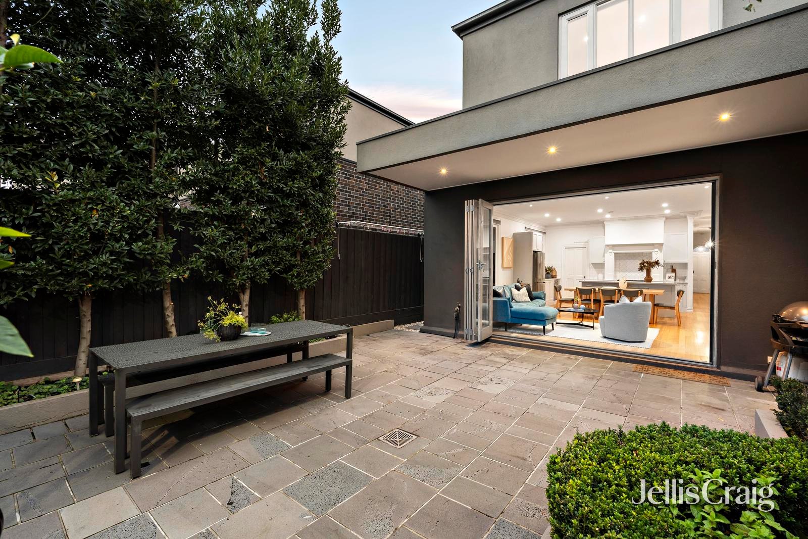 63 The Crescent, Ascot&nbsp;Vale image 14