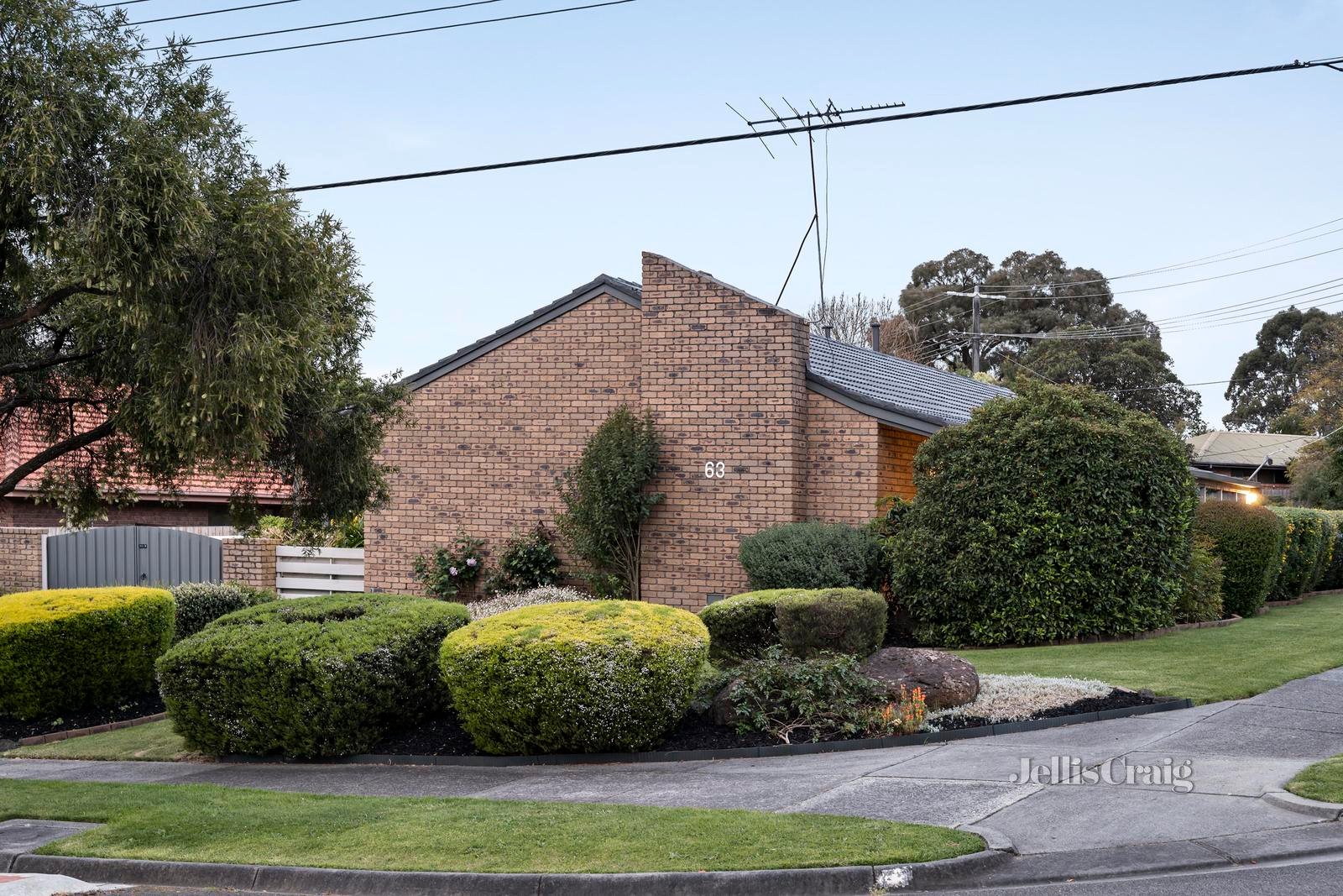 63 Tortice Drive, Ringwood North image 2