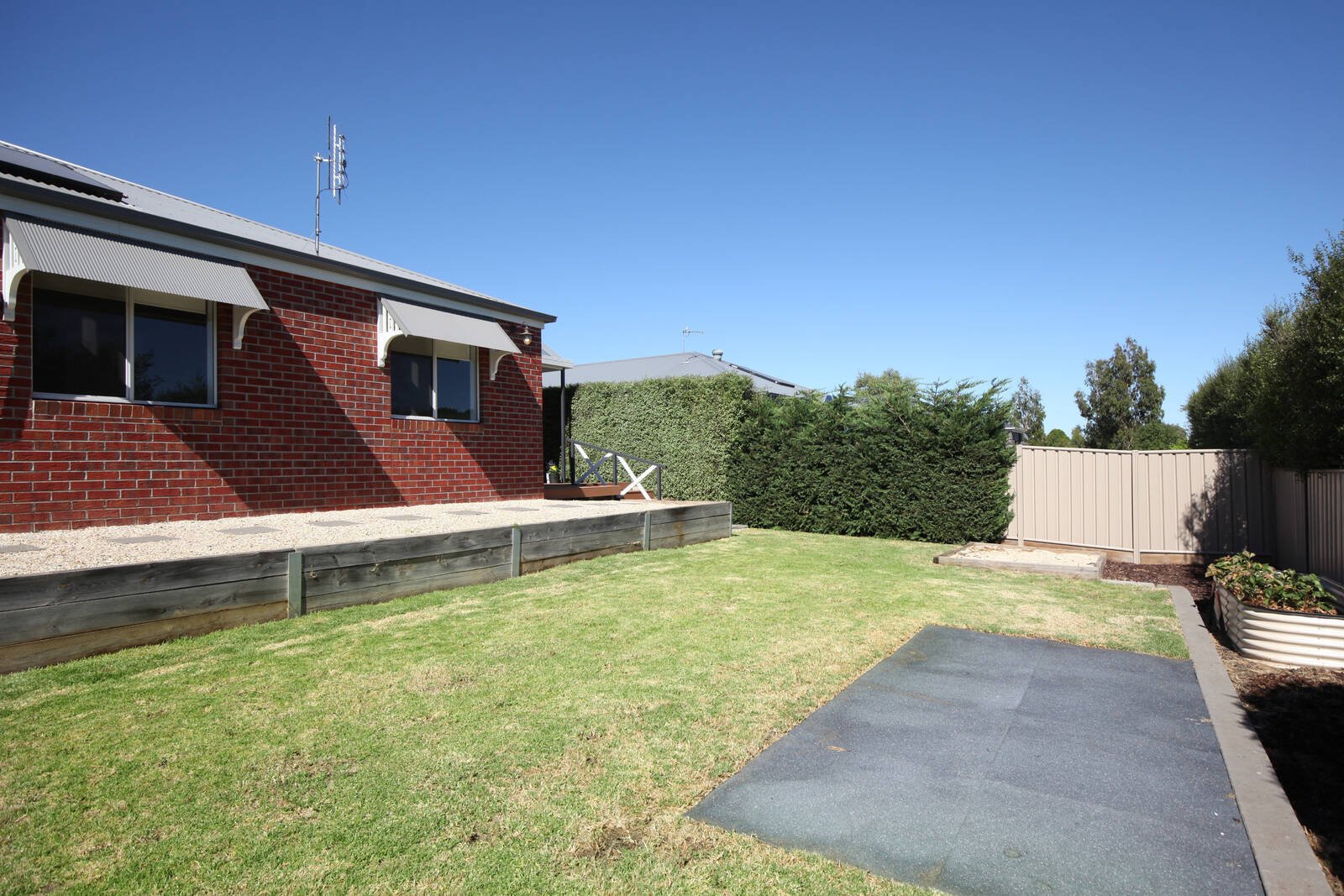 Property Gallery Thumbnail 15