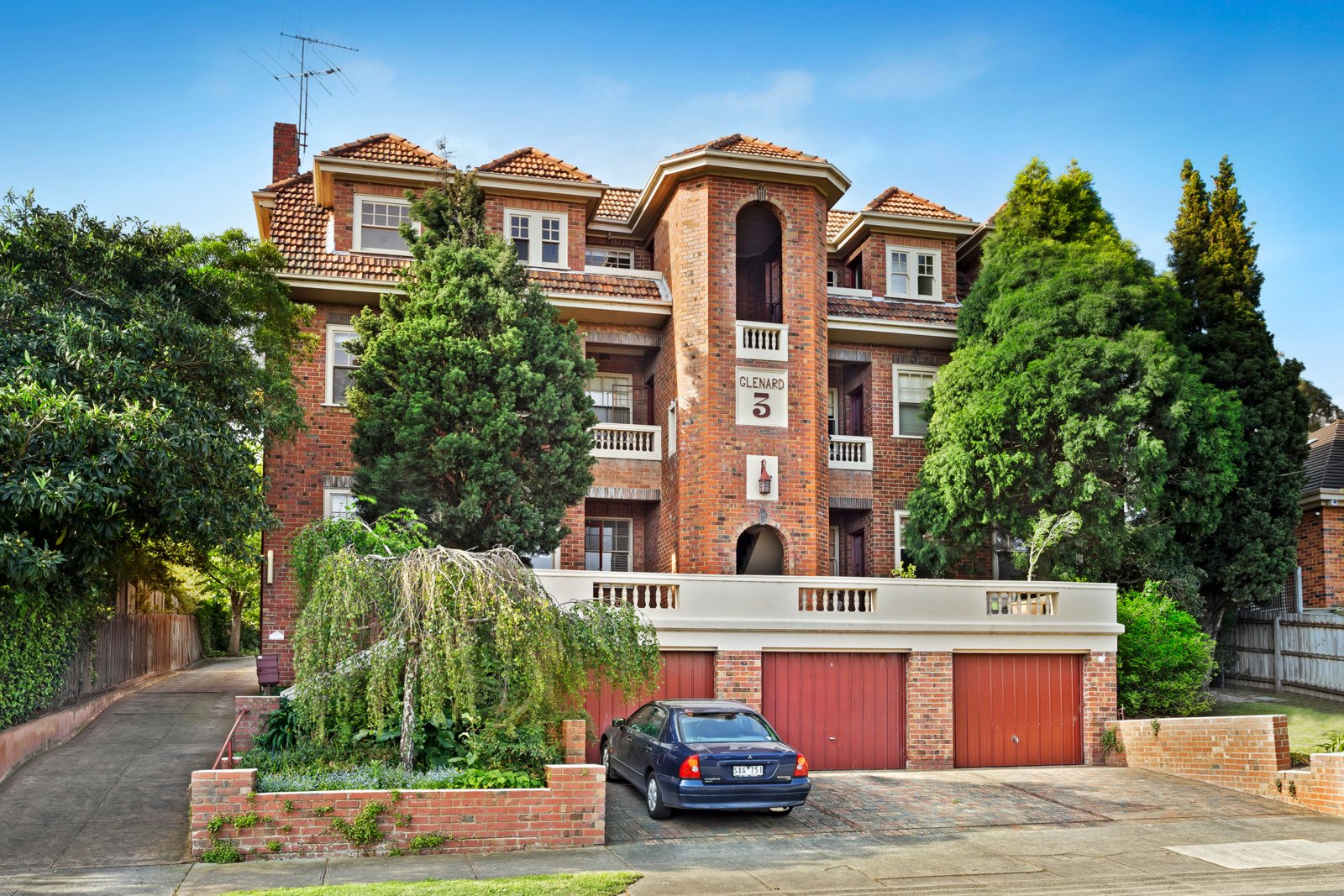 6/3 Wellesley Road, Hawthorn image 1