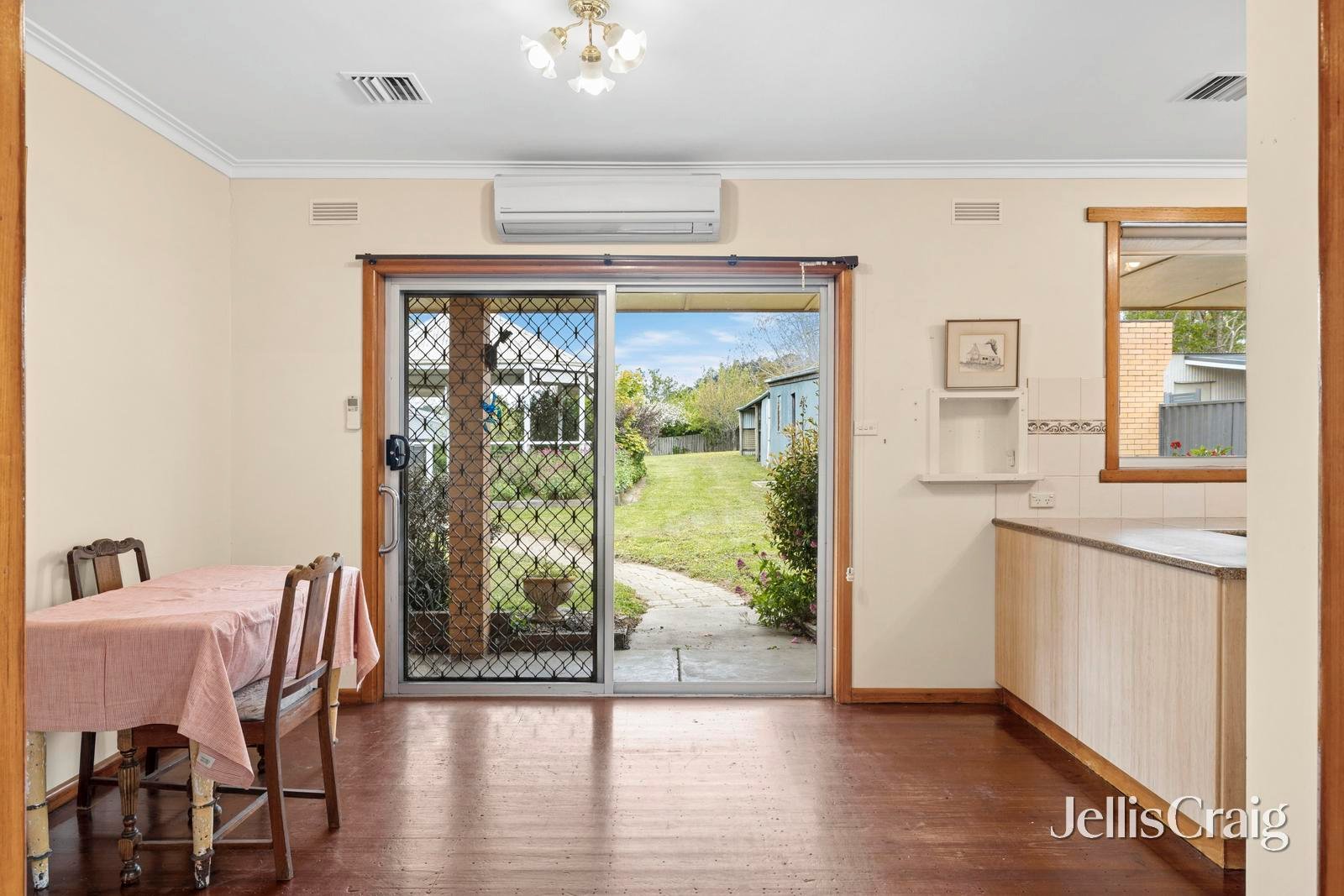 63 West Street, Daylesford image 5