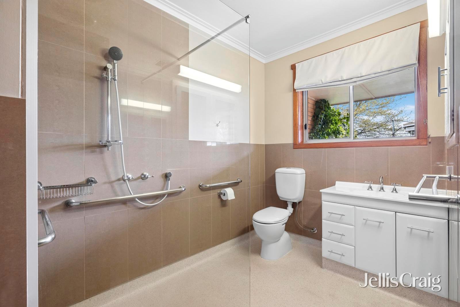 63 West Street, Daylesford image 8