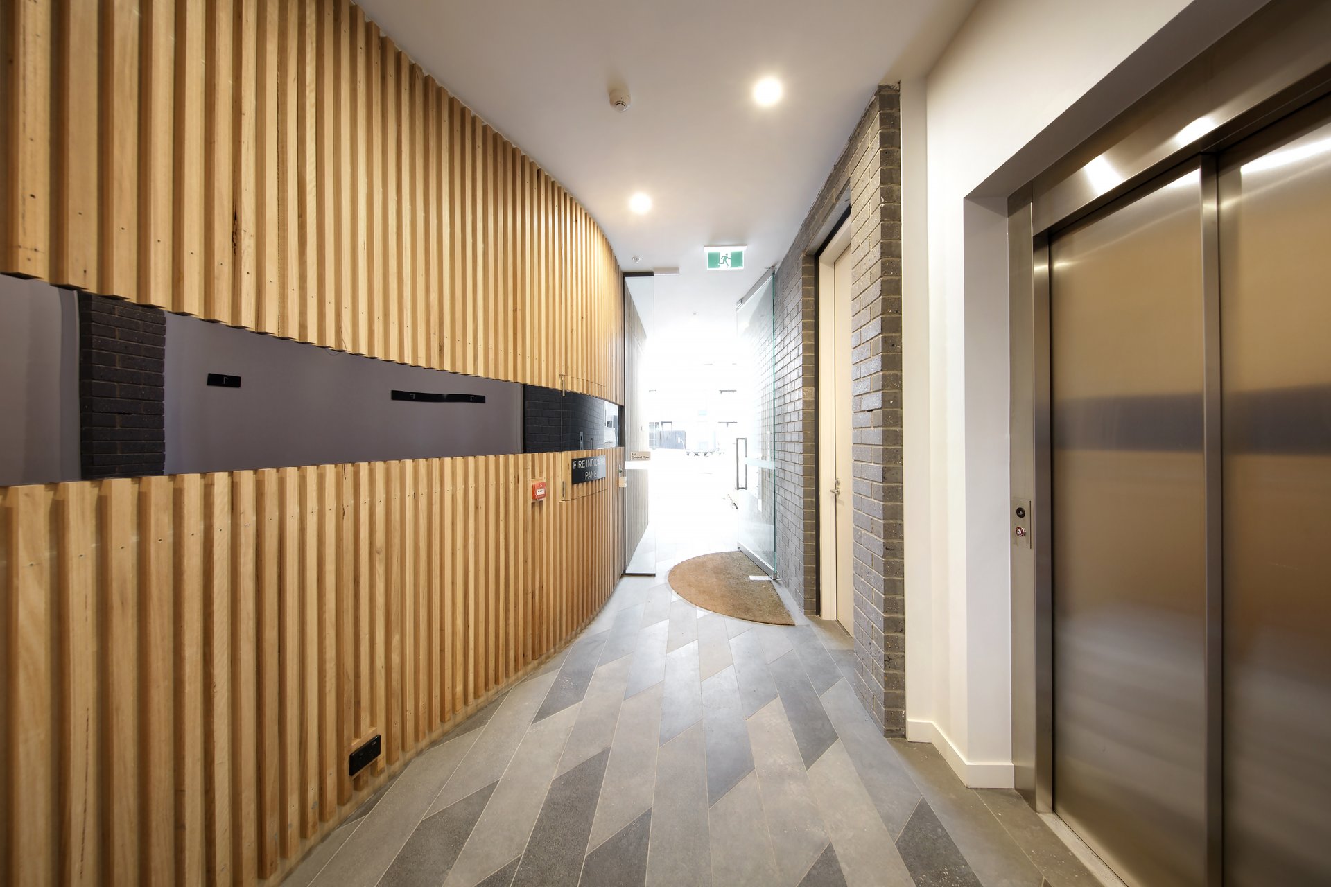 Property Gallery Thumbnail 13