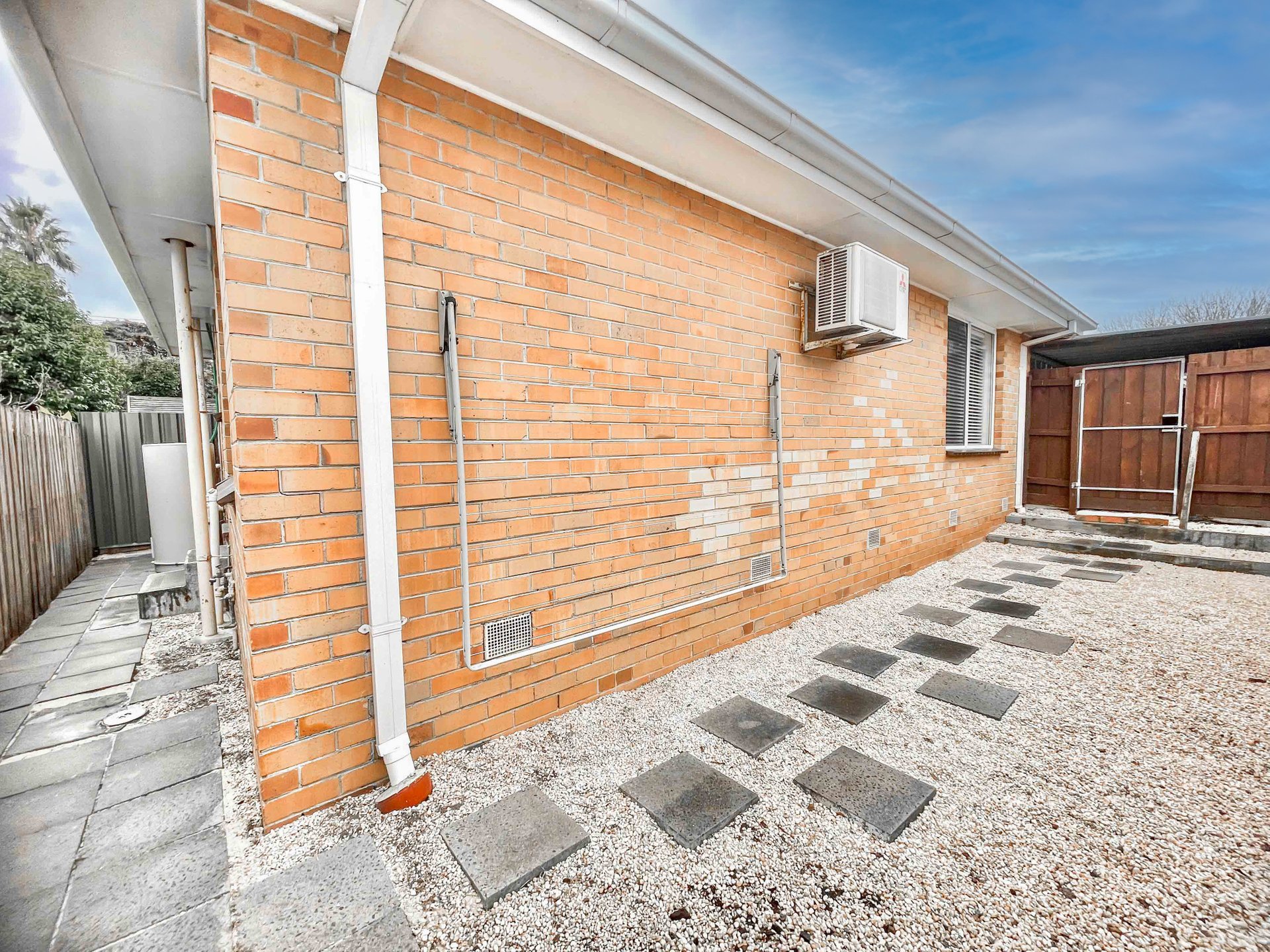 6/30 Collins Street, Mentone image 9