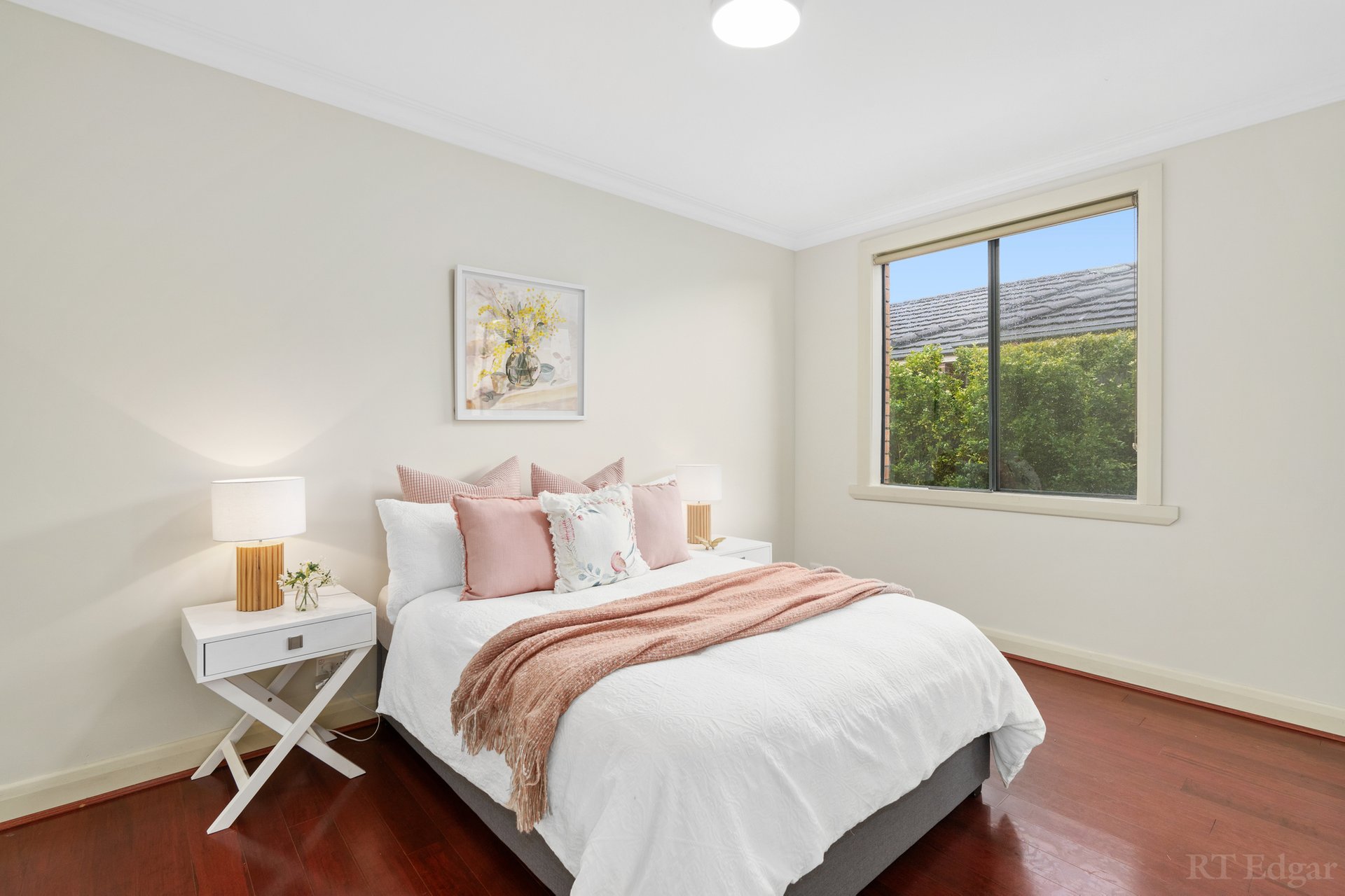 Property Gallery Thumbnail 10