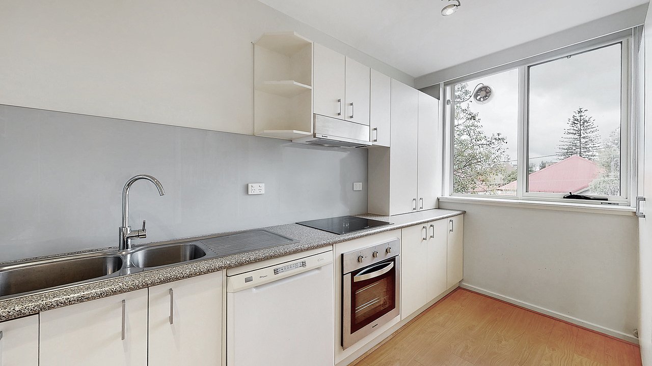 6/30 Munro Street, Hawthorn East image 2