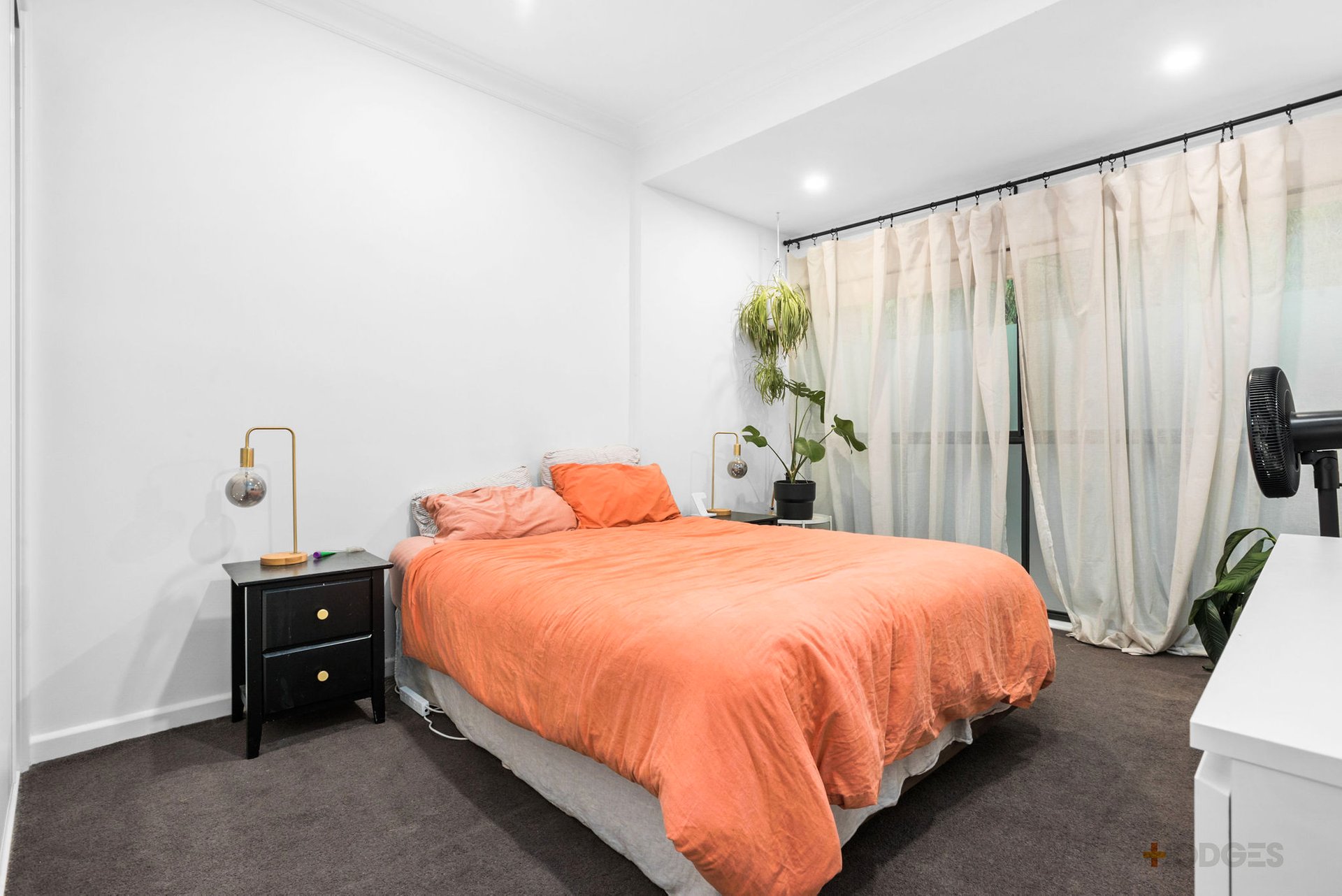 6 / 304 Kooyong Road Caulfield