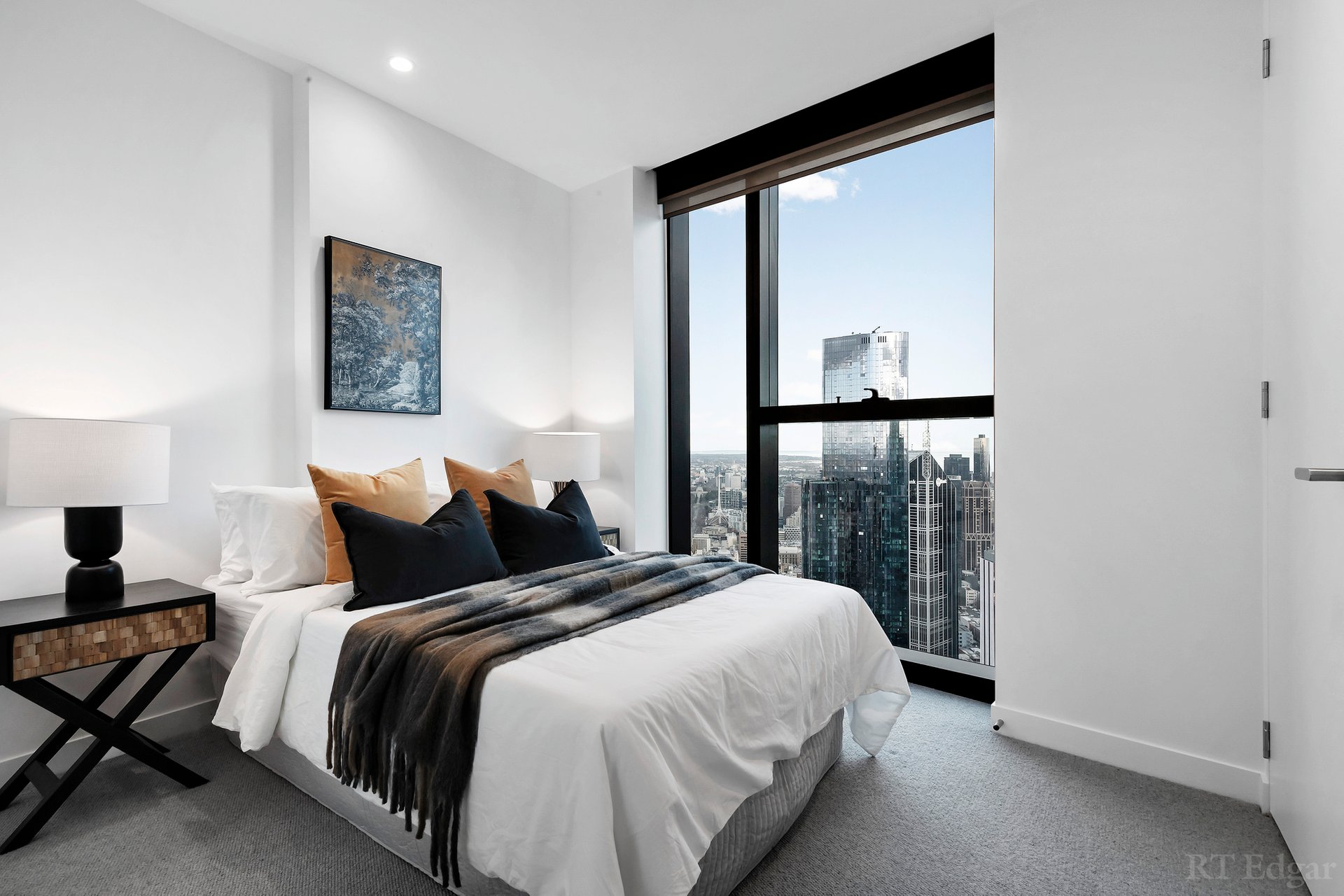 Property Gallery Thumbnail 5
