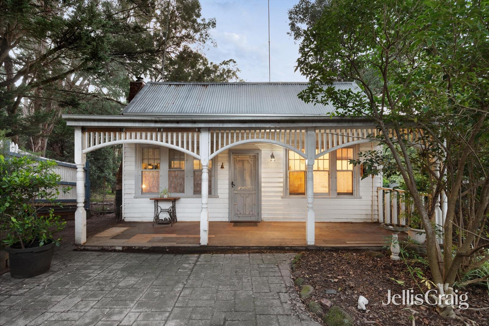 631 Heidelberg Kinglake Road, Hurstbridge image 1