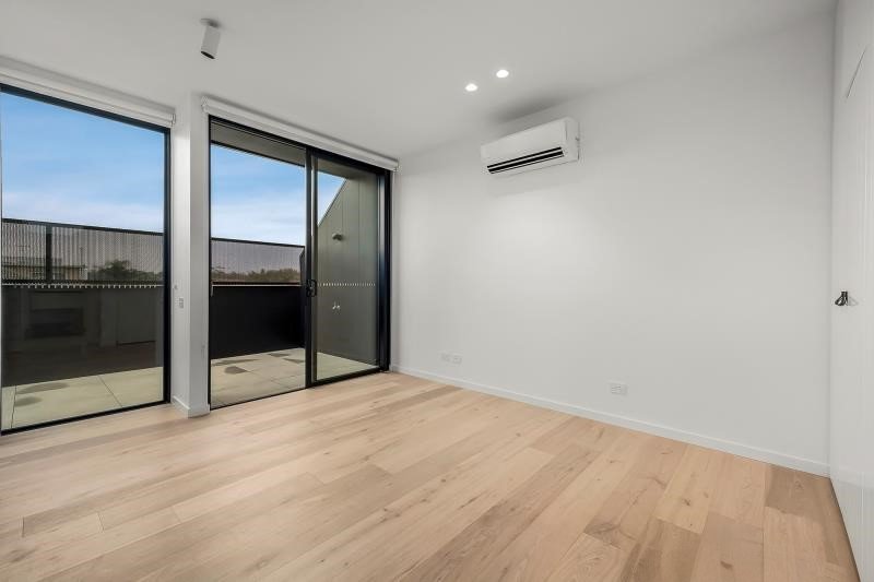 6/31 Pine Avenue, Elwood image 5