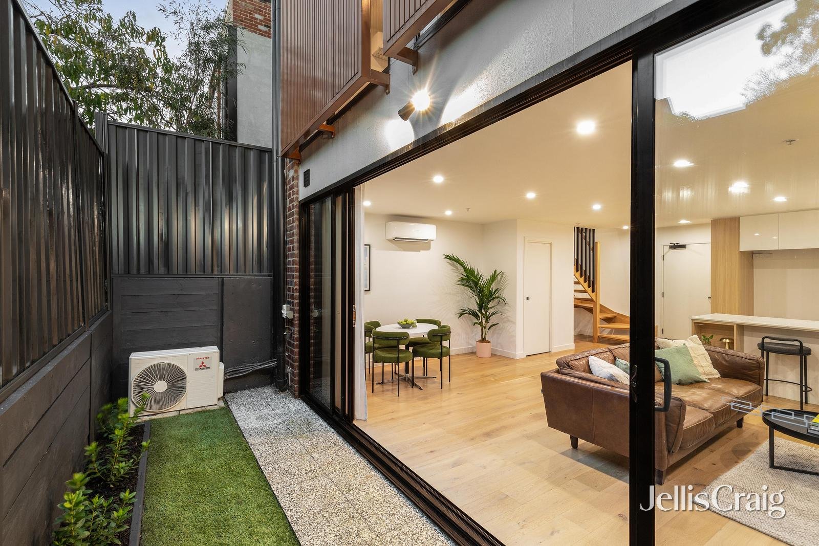 6/31 Pryor Street, Eltham image 10