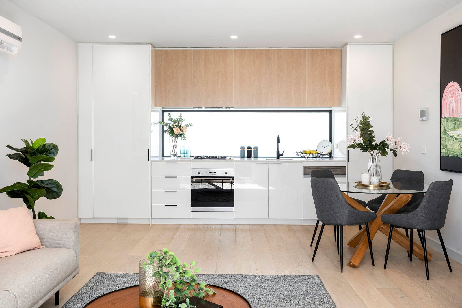Property Gallery Thumbnail 4
