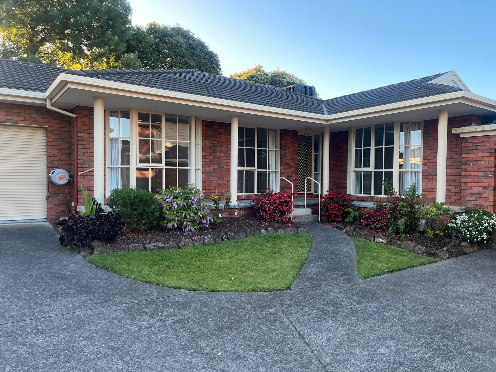 6/32 Lusher Road, Croydon image 1