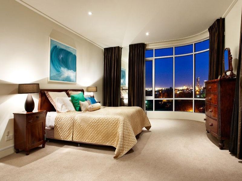 63/3 Seisman Place, Port Melbourne image 5