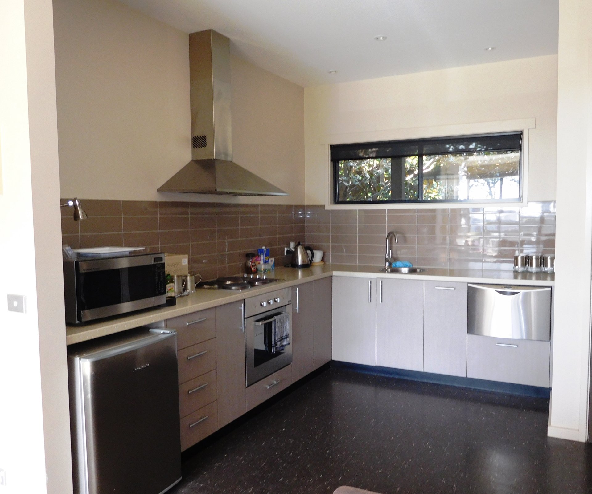 Property Gallery Thumbnail 3