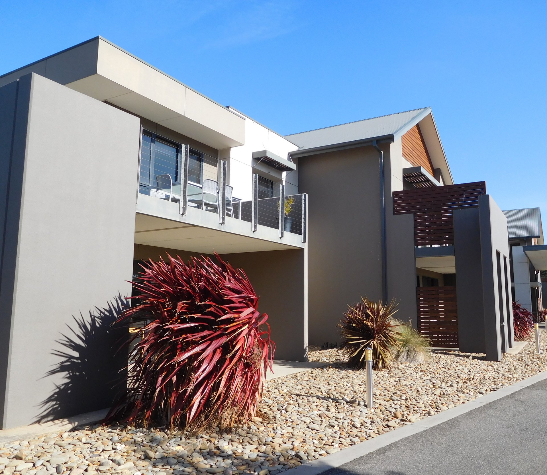 Property Gallery Thumbnail 2