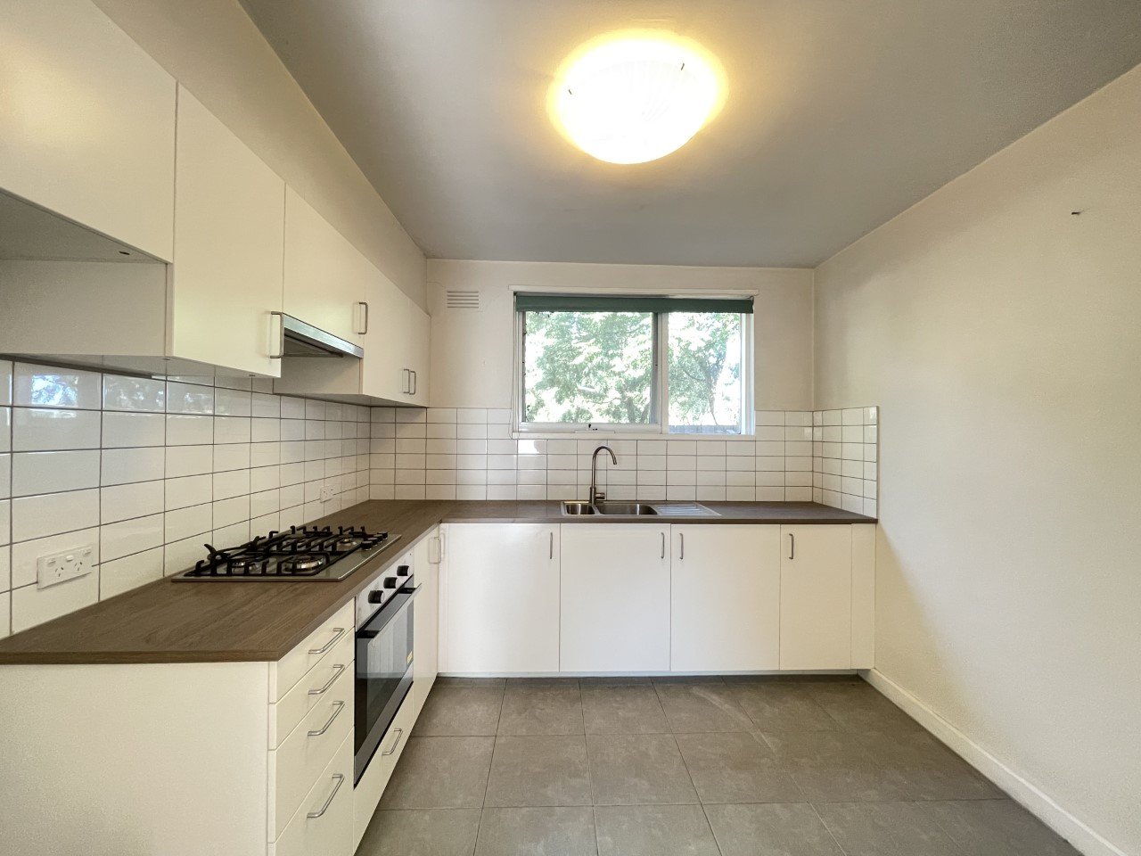 6/34 Osborne Avenue, Mckinnon image 4