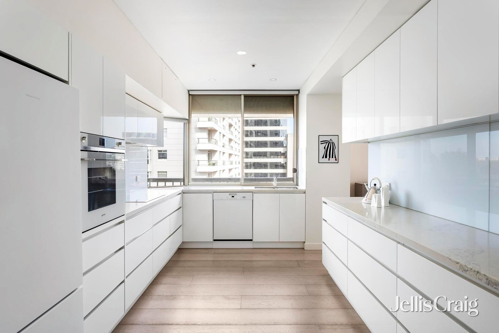 63/461 St Kilda Road, Melbourne image 4