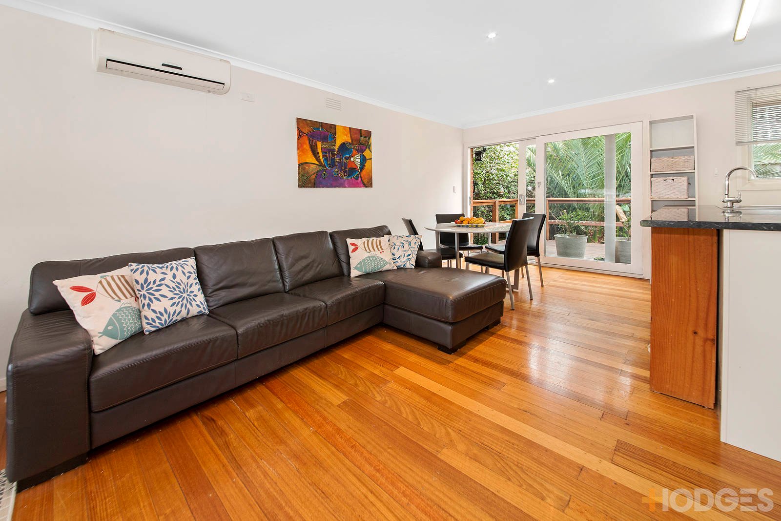 6 / 35-37 Littlewood Street Hampton