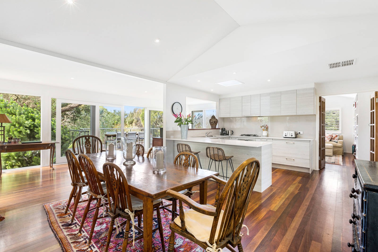 Property Gallery Thumbnail 3