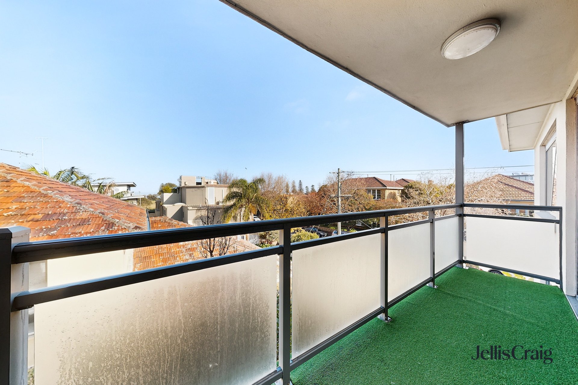 6/35 Pine Avenue, Elwood image 5