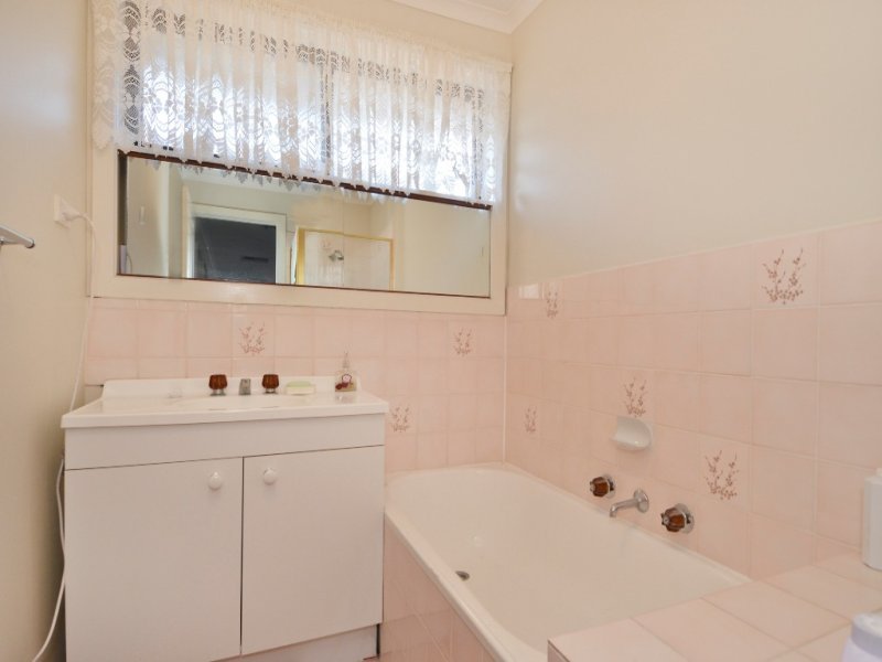 6/352 Anakie Road, Norlane image 6