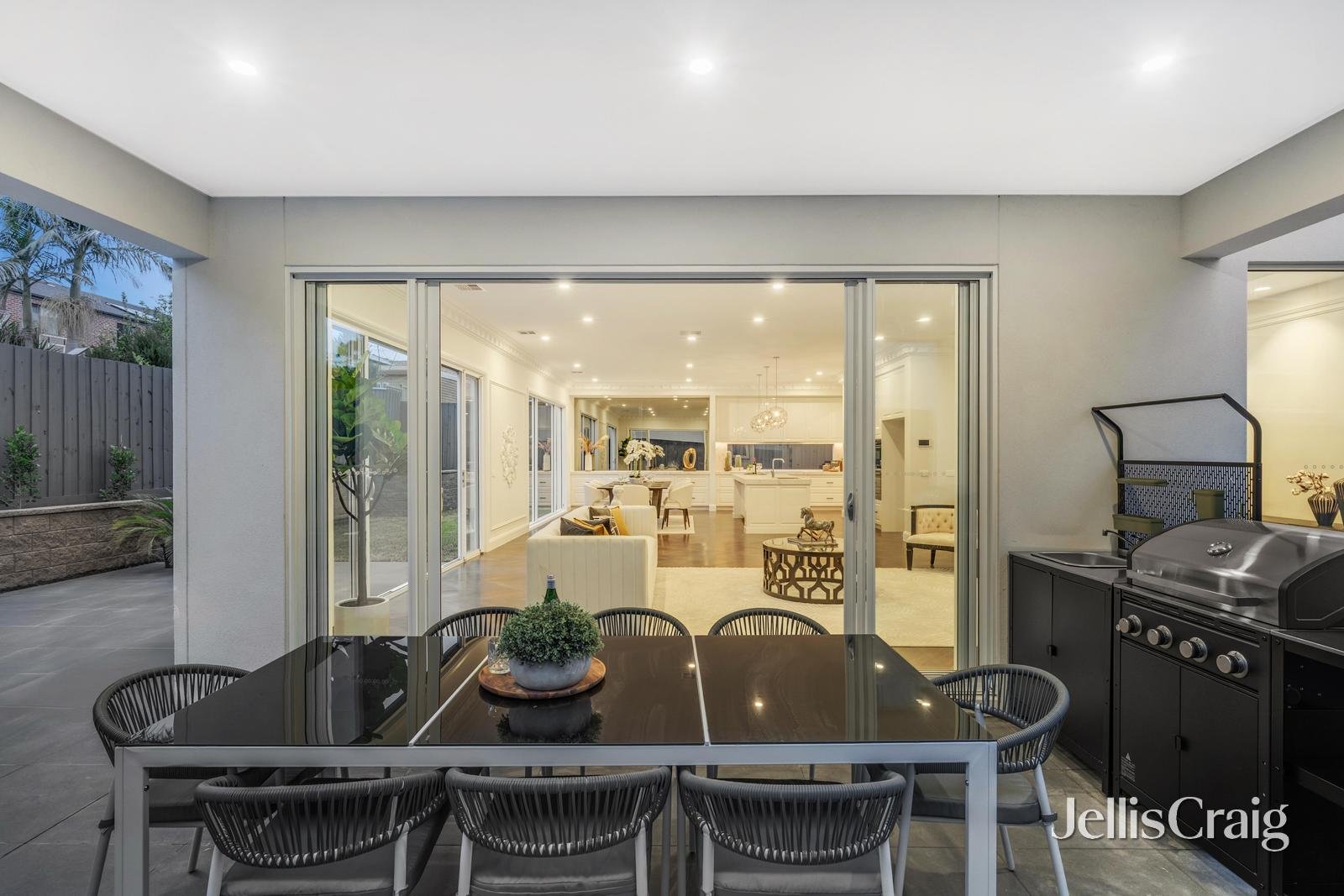 636 Highbury Road, Glen Waverley image 19