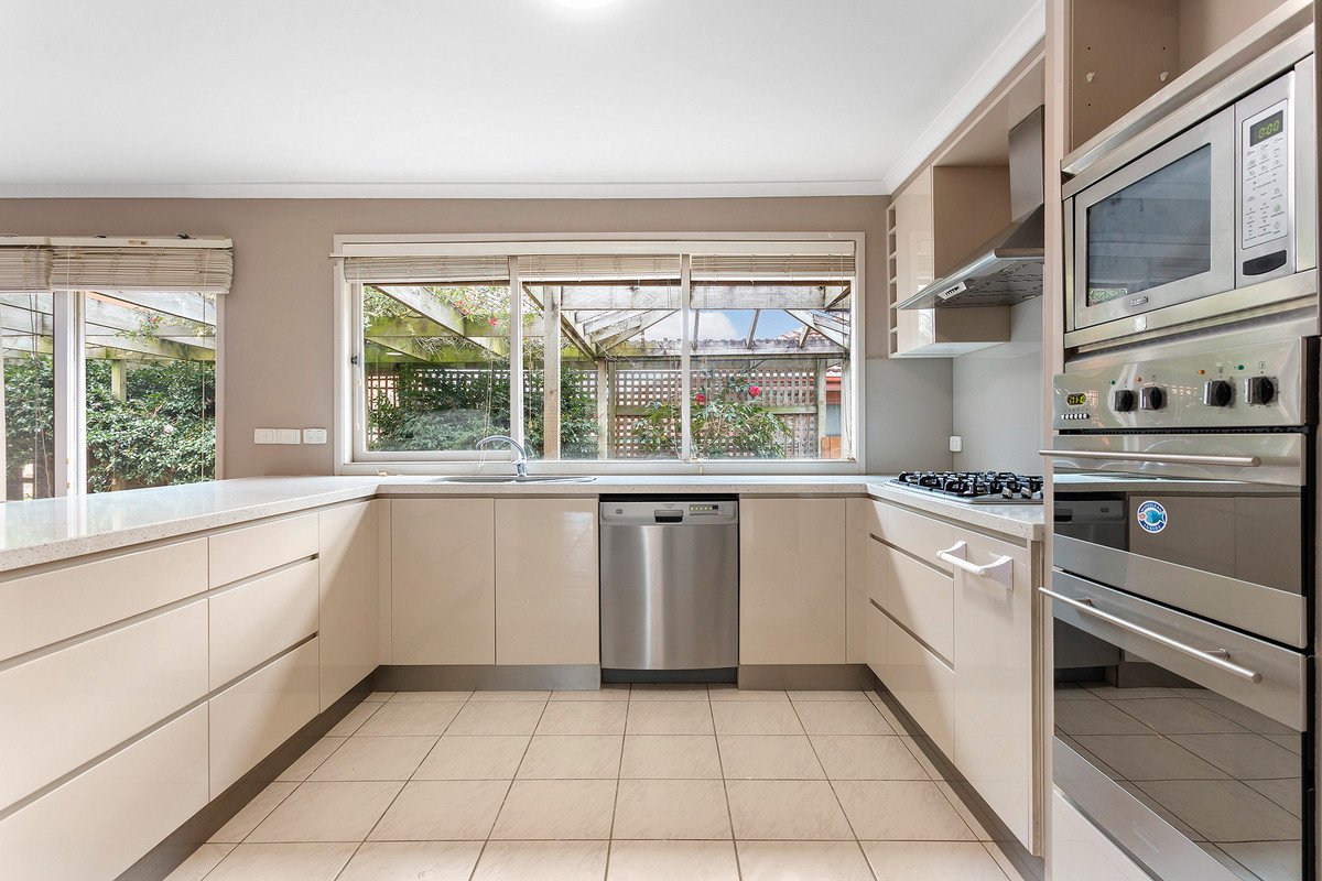 637 Highbury Road, Burwood East image 7