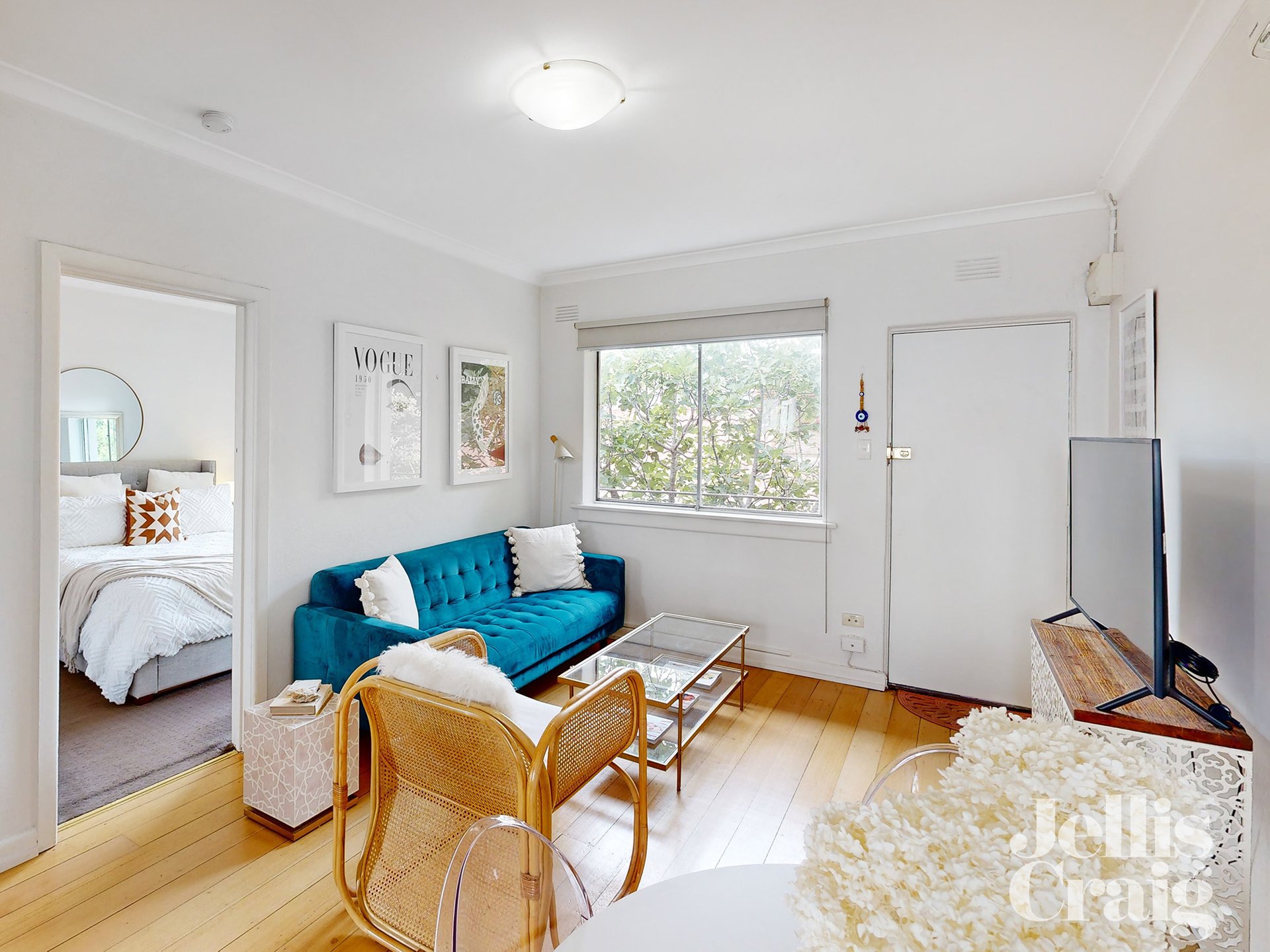 6/37 Ruskin Street, Elwood image 2