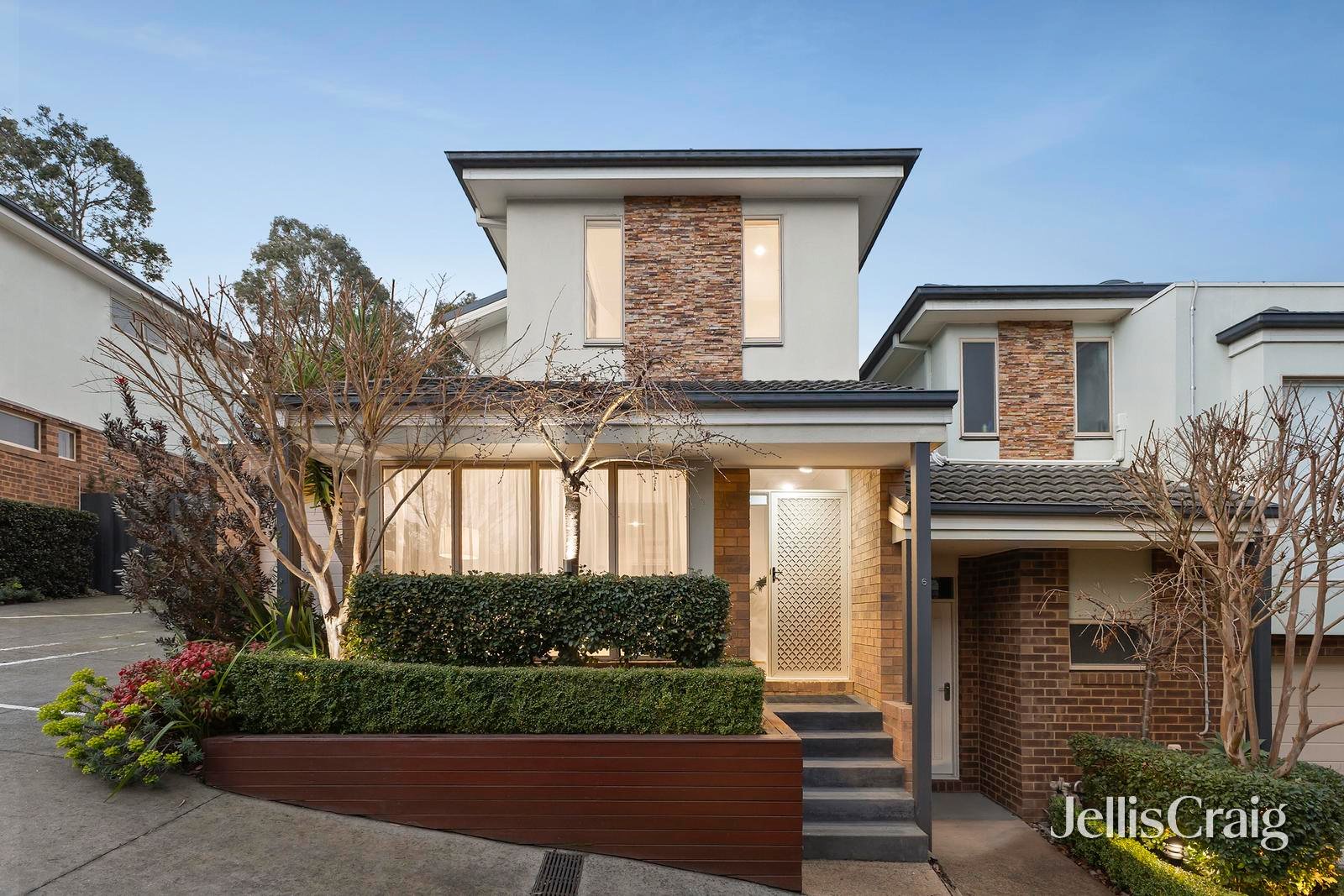 6/37 Wooddale Grove, Donvale image 1