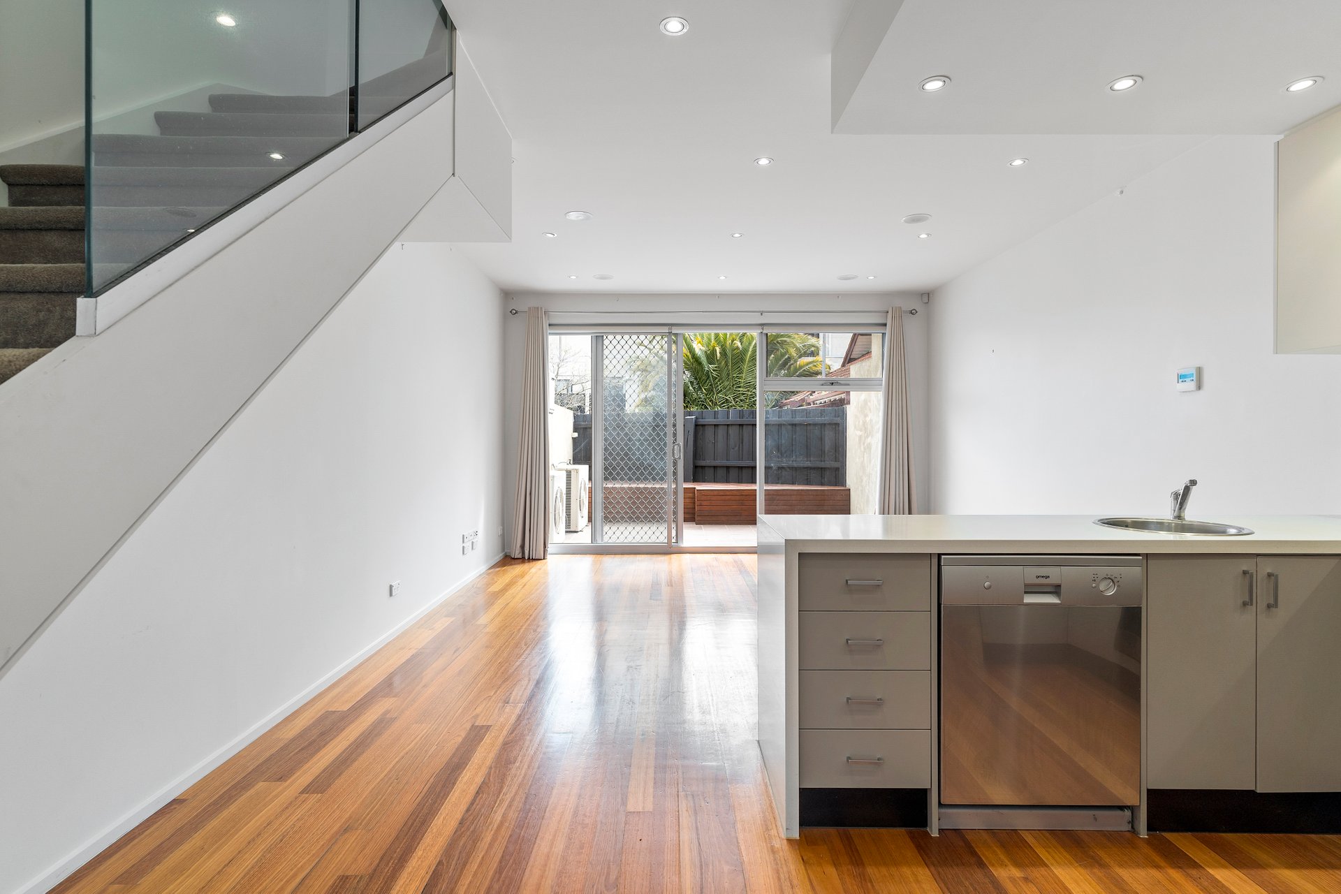 Property Gallery Thumbnail 4