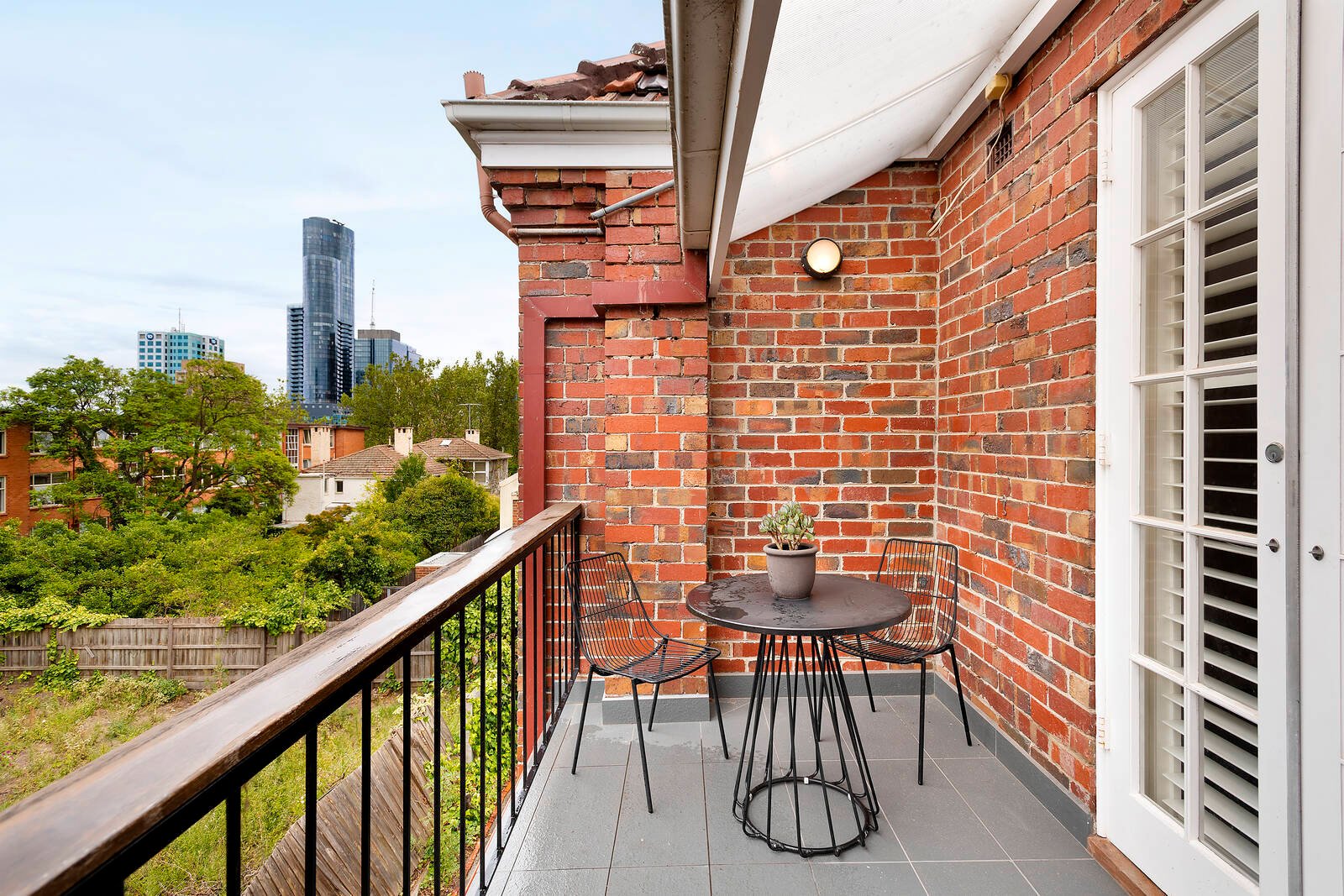 Property Gallery Thumbnail 6