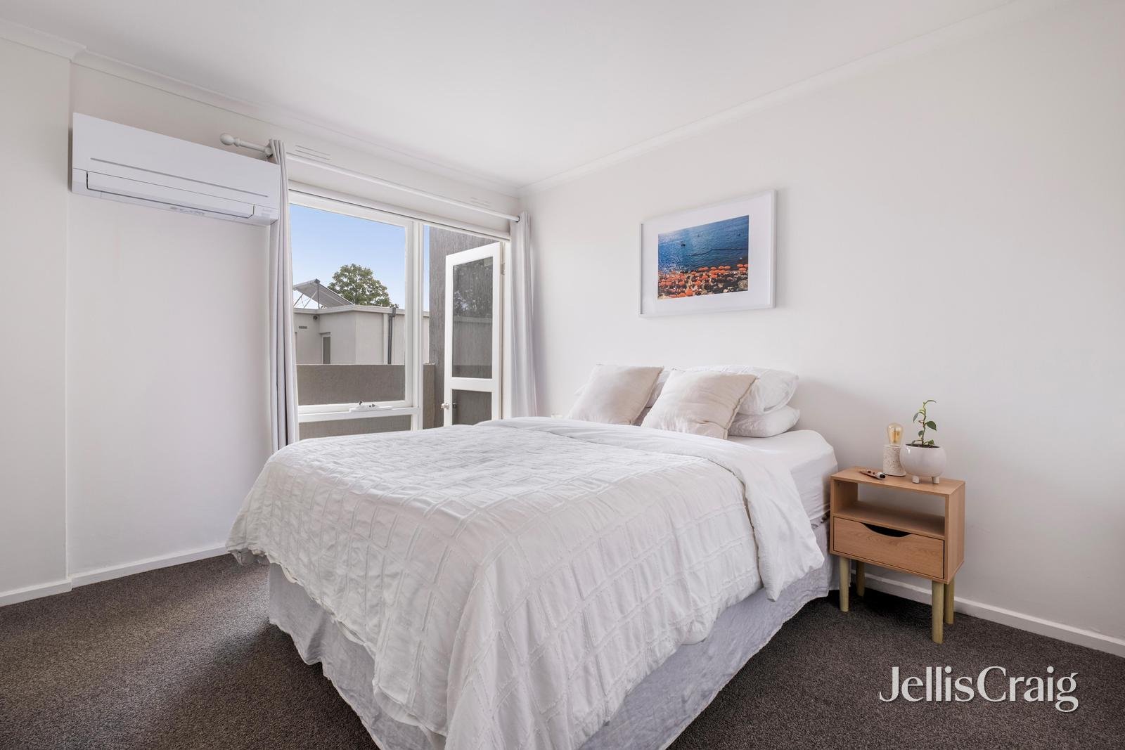 6/39 Balston Street, Balaclava image 8