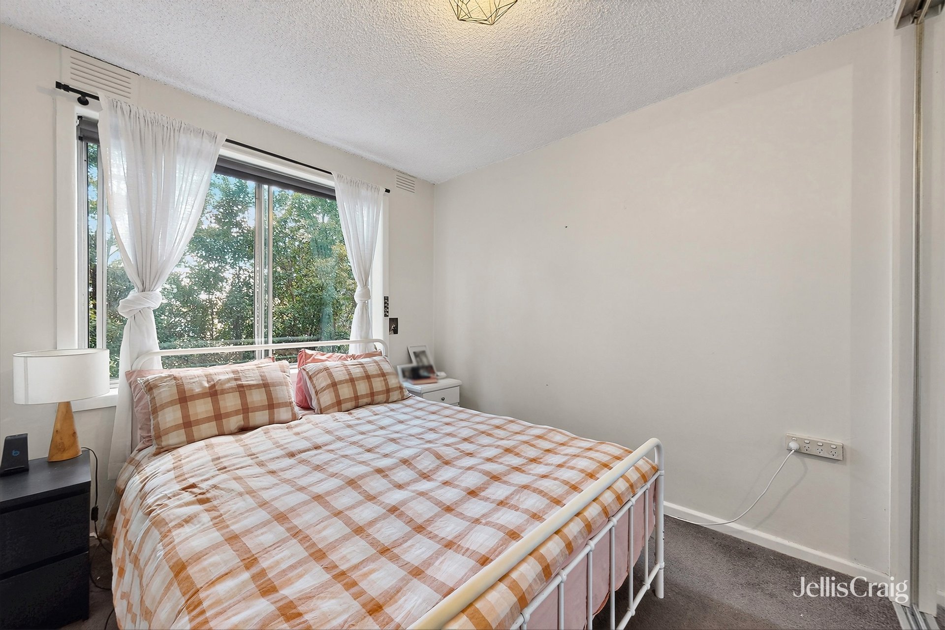 6/39 Dover Street, Flemington image 7