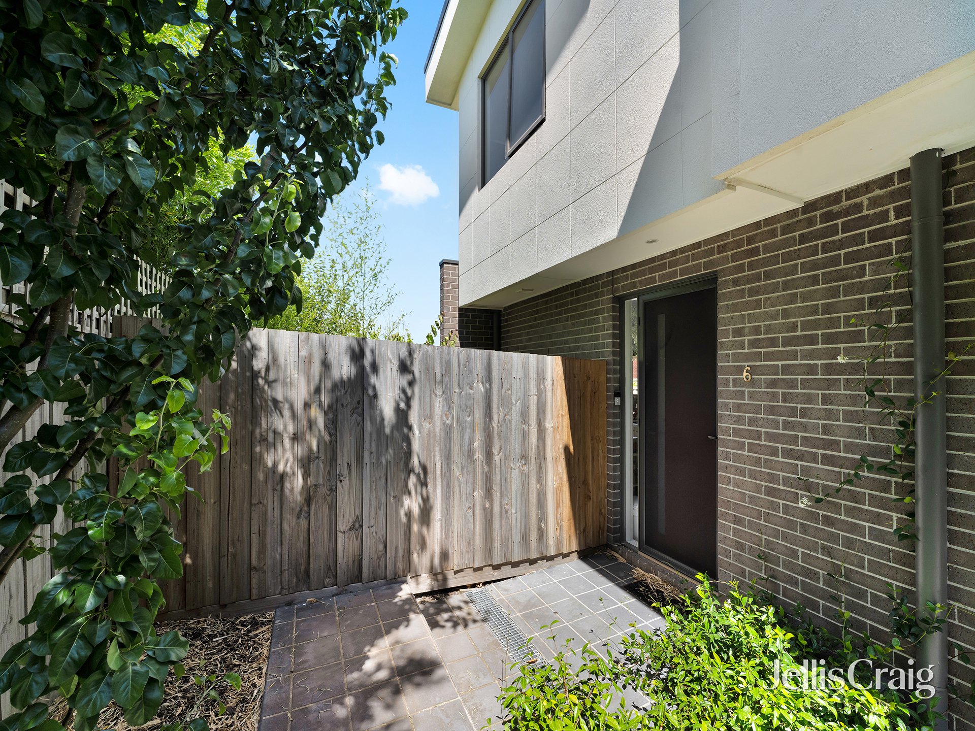 6/4-6 Luke Street, Clayton image 9