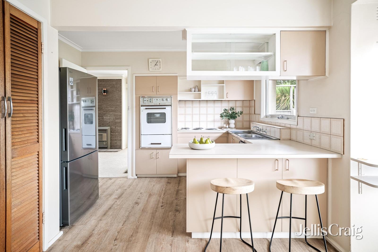 64 Albany Crescent, Aspendale image 4