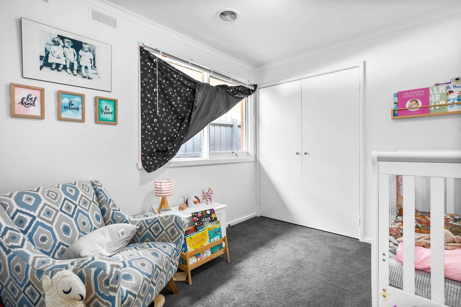 64 Albenca Street Mentone