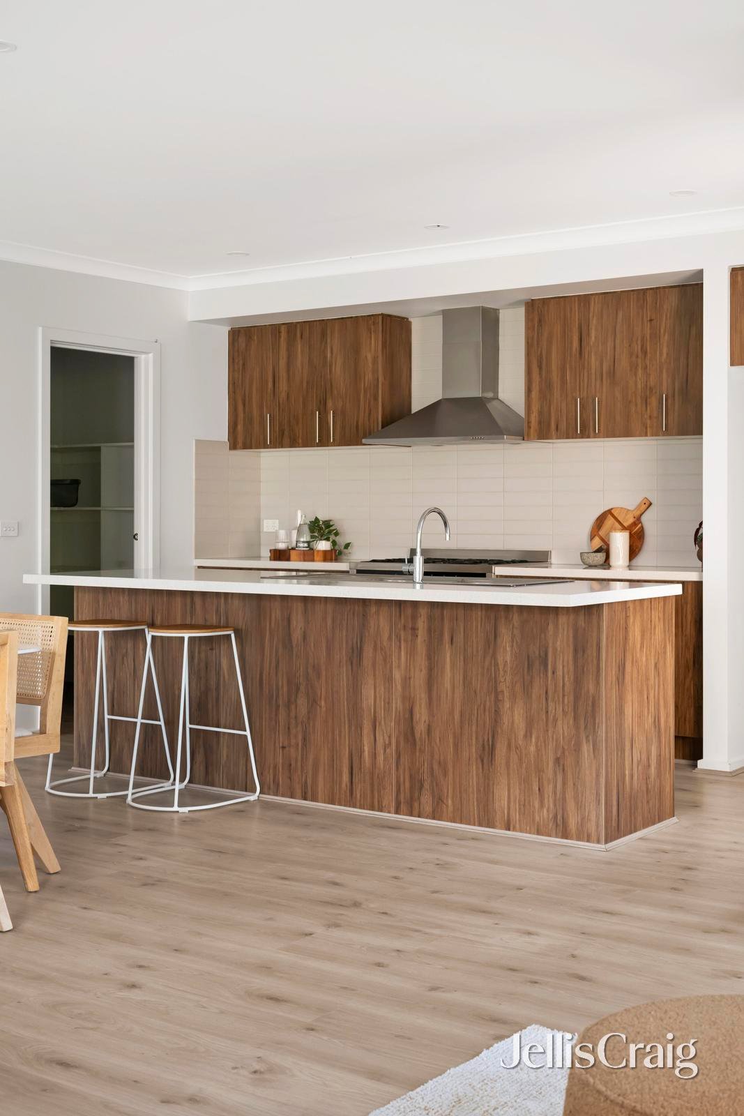 6/4 Arthur Place, Croydon image 4