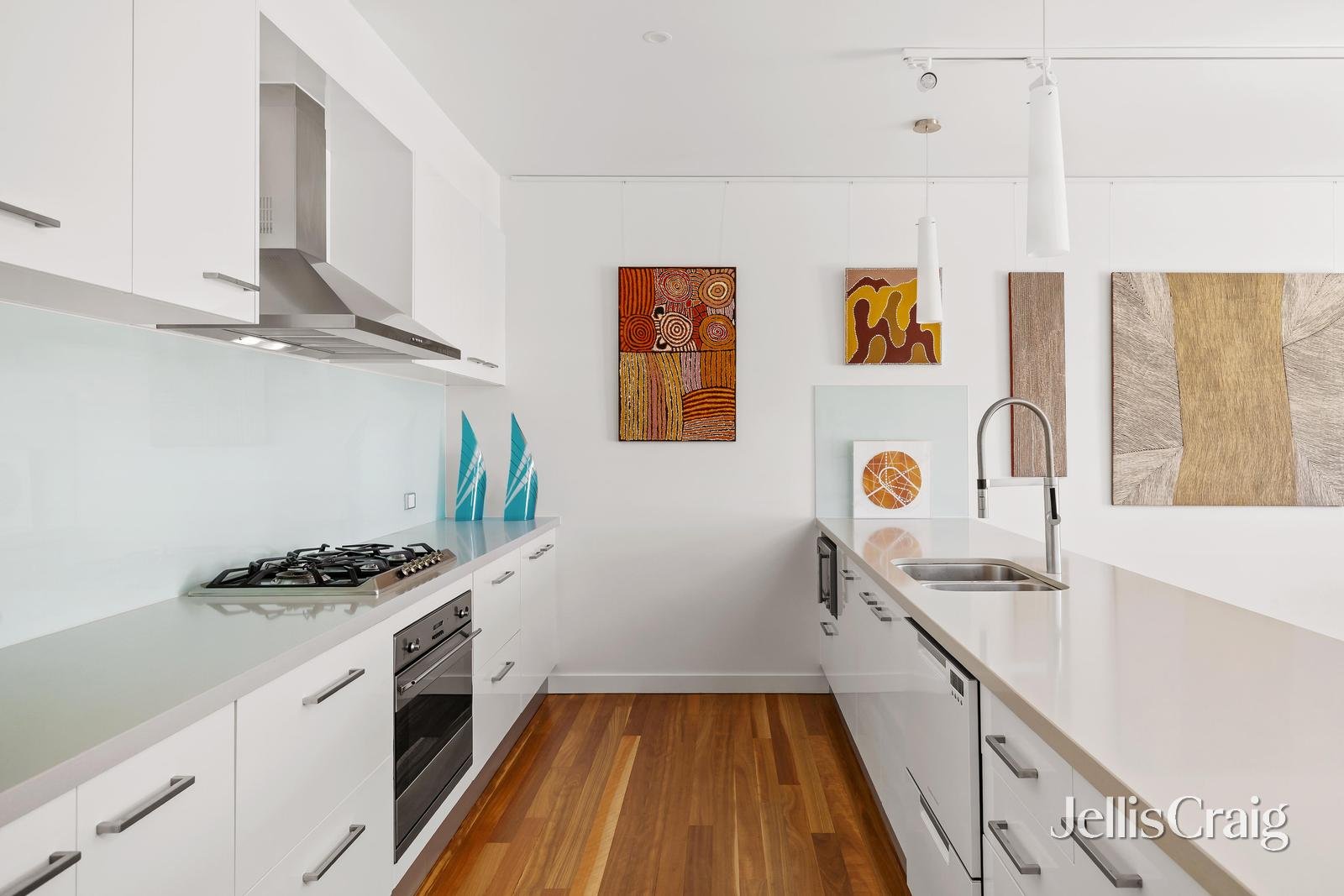 6/4 Beach Road, Beaumaris image 4
