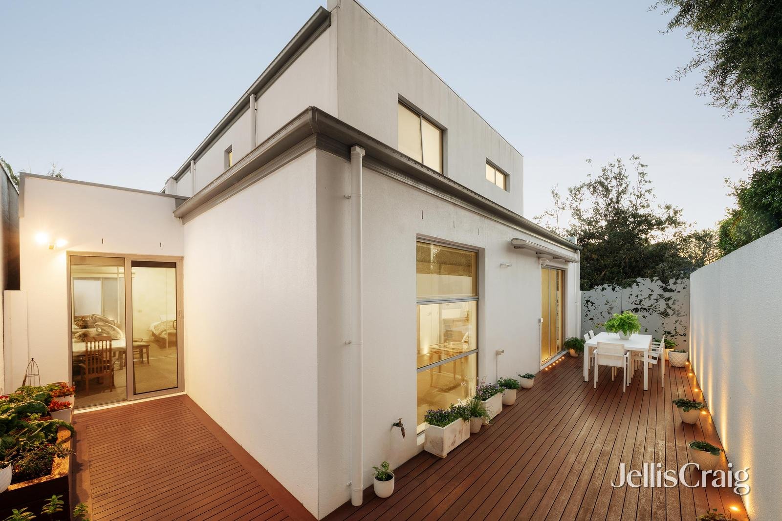 6/4 Beach Road, Beaumaris image 12