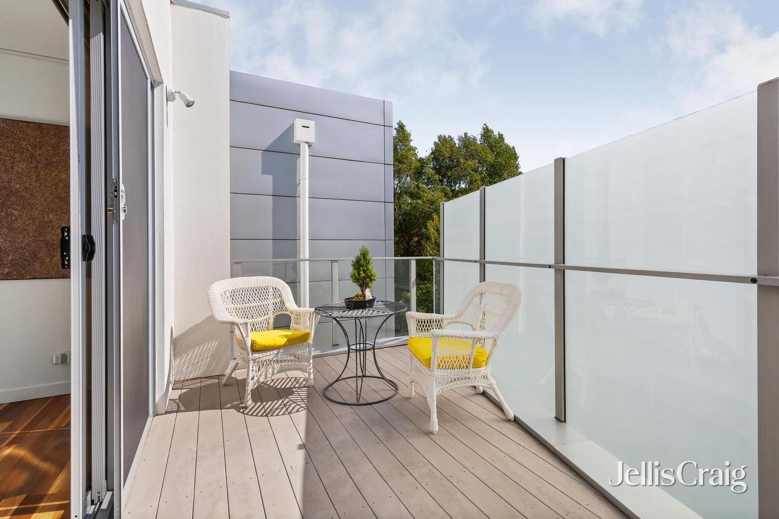 6/4 Beach Road, Beaumaris image 14
