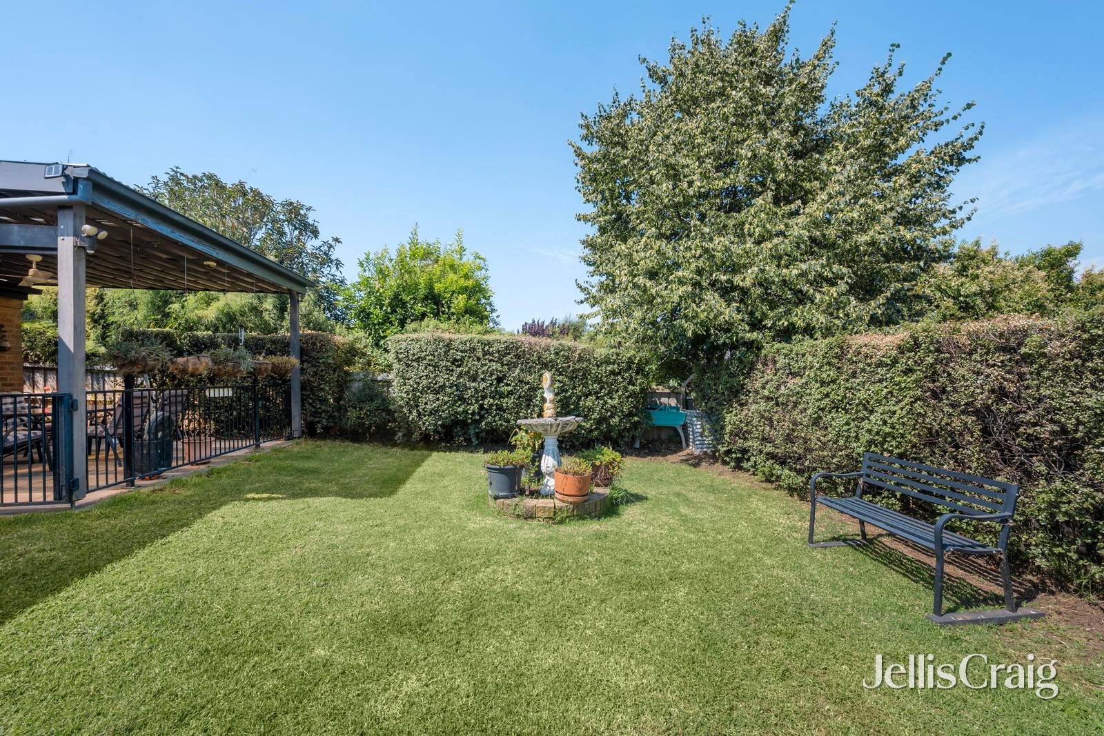 64 Blue Ridge Drive, Mooroolbark image 10