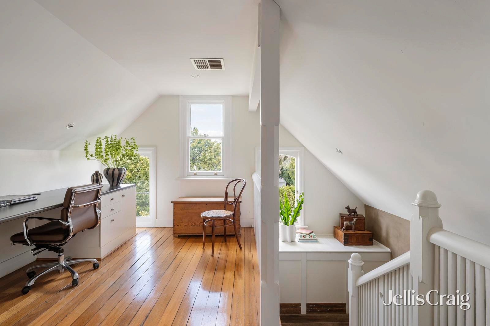 64 Campbell Road, Hawthorn East image 20