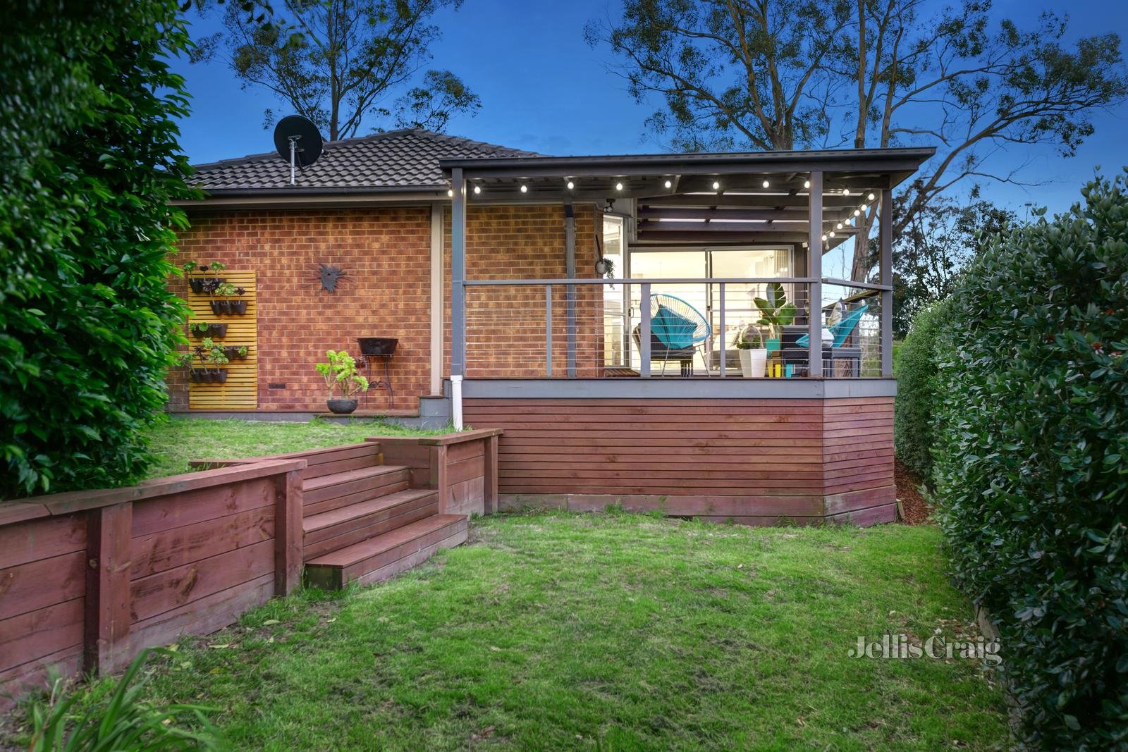 64 Canterbury Road, Heathmont image 12