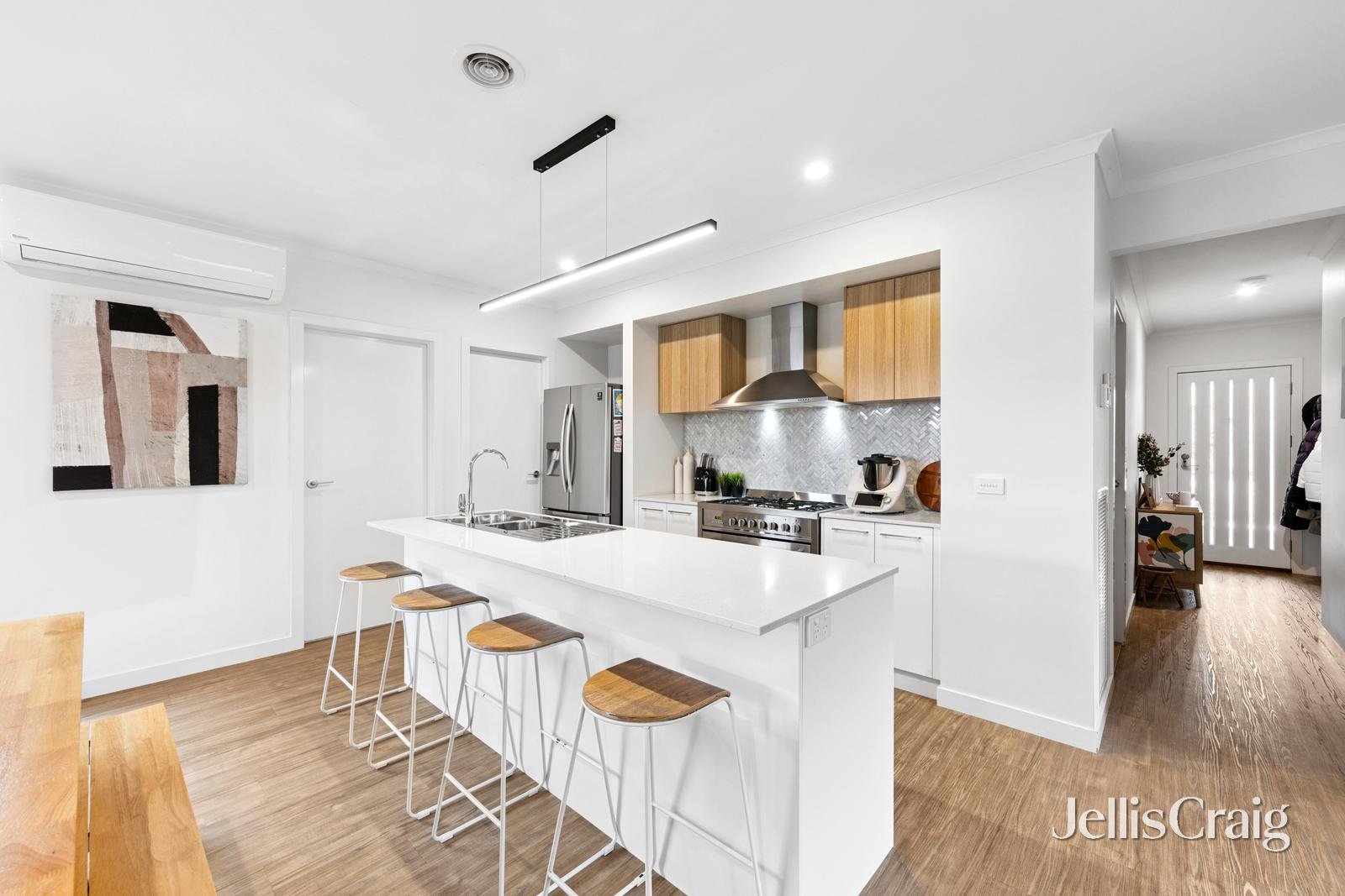 64 Chase Boulevard, Alfredton image 4