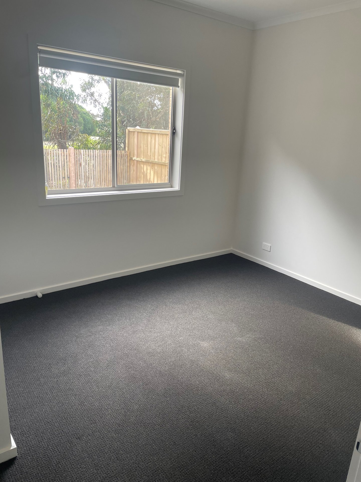 Property Gallery Thumbnail 9