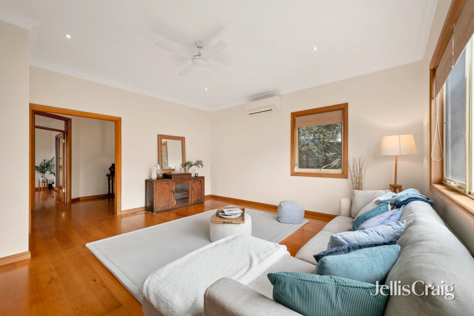 64 English Street, Seville image 10